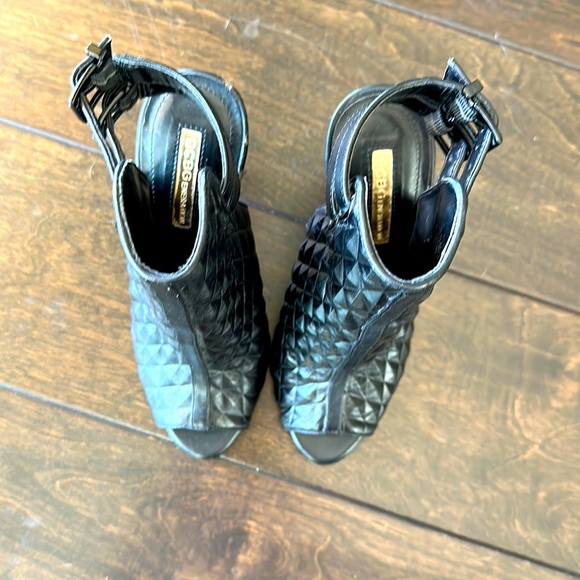 Bcbgeneration black open toe pumps/booties size 5 1/2. - Picture 2 of 6